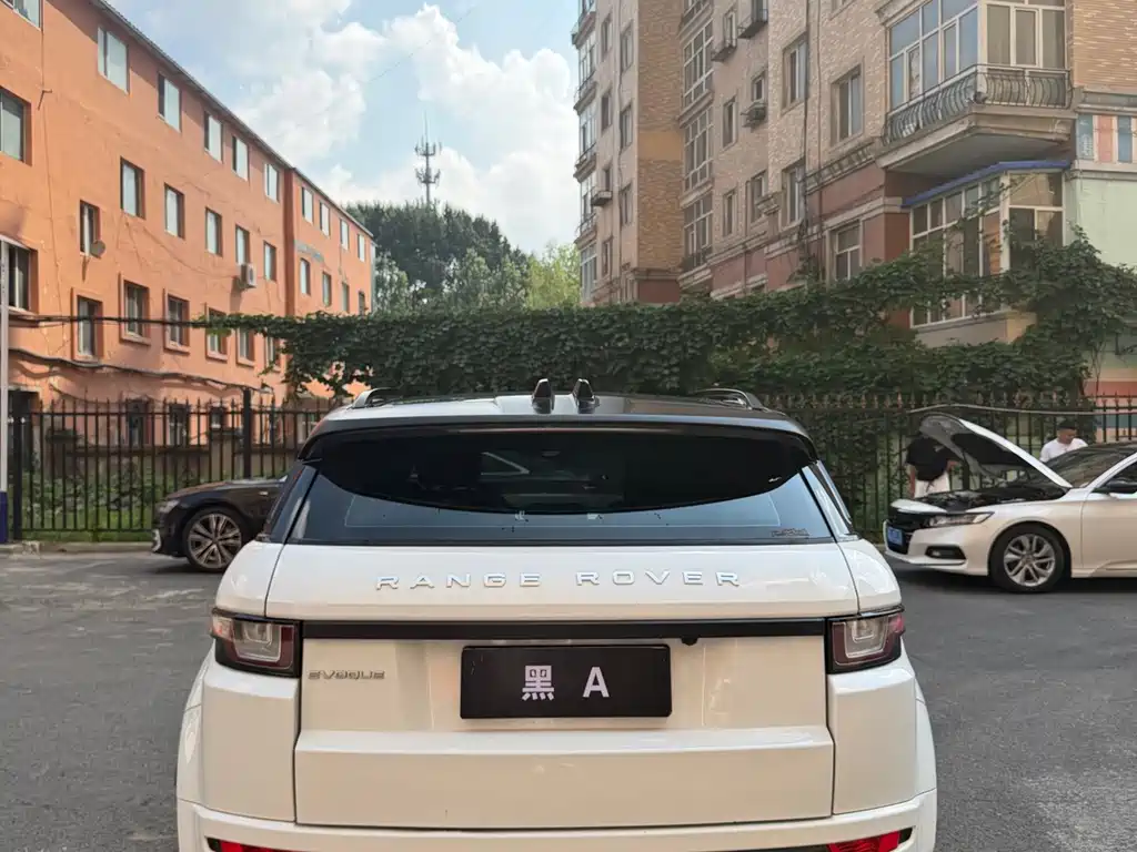 Land Rover Range Rover Evoque 2017 — фото 8