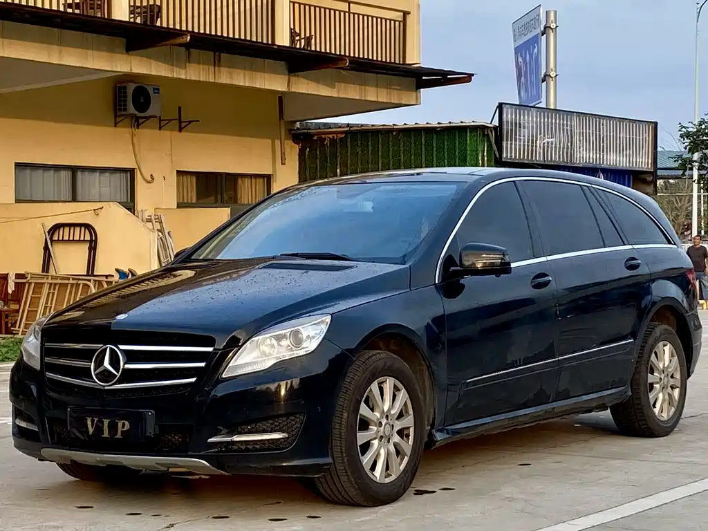 Mercedes-Benz R-Class 2015 — фото 10