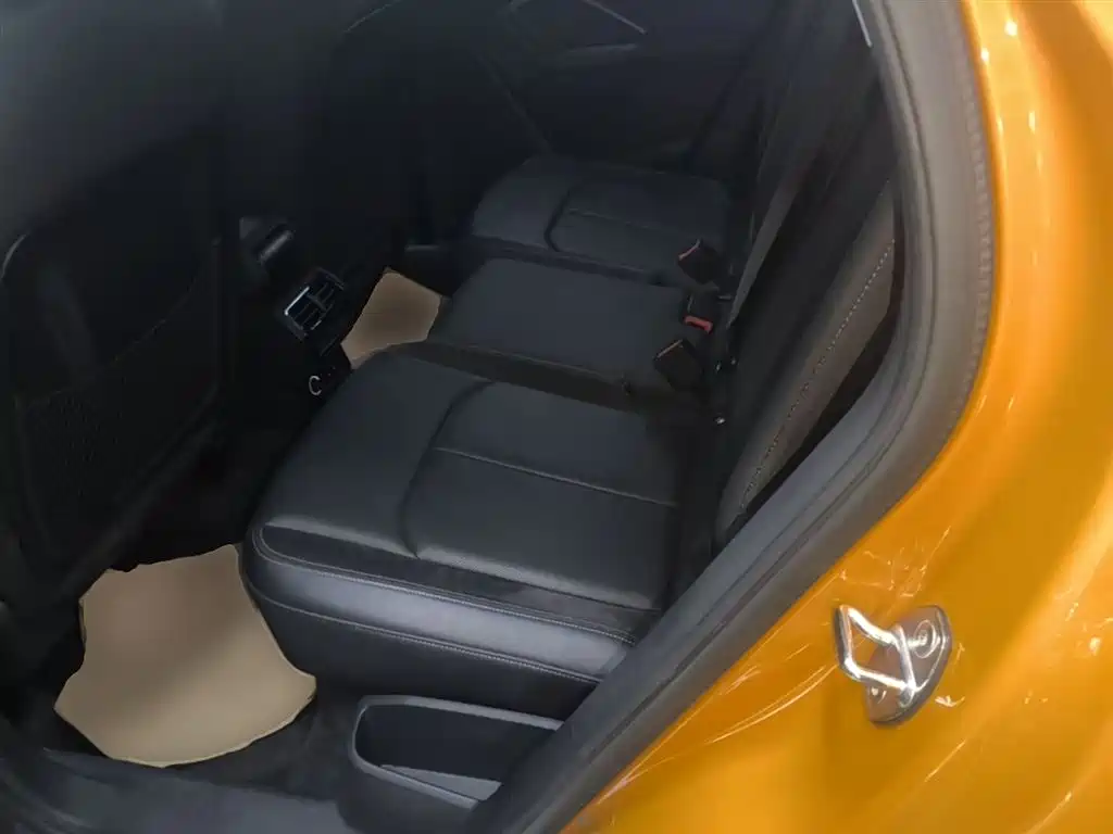 Audi Q3 Sportback 2021 — фото 17