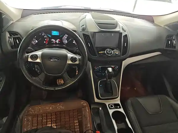 Ford Kuga 2014