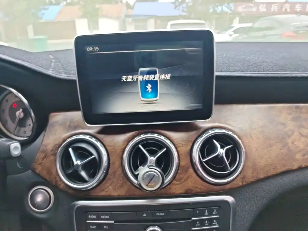 Mercedes-Benz GLA 2016 — фото 13