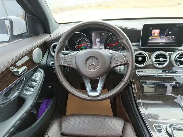 Mercedes-Benz GLC 2018