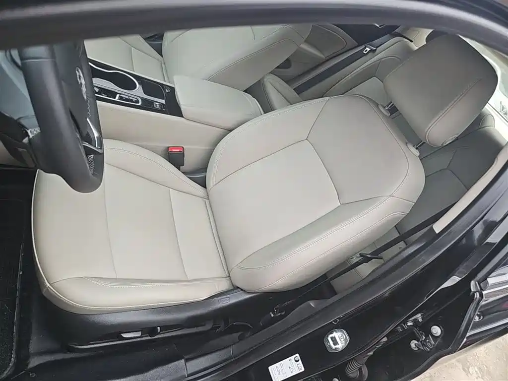 Buick Regal 2021 — фото 15
