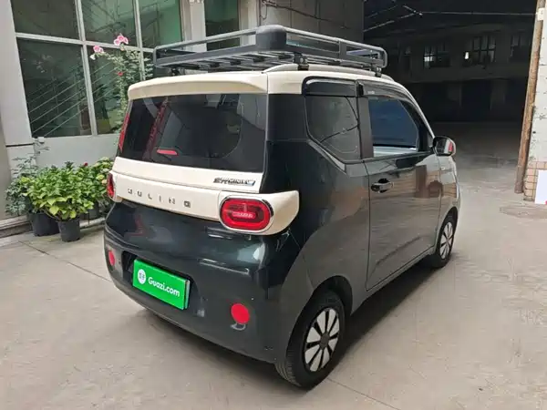 Wuling Hongguang MINIEV 2024