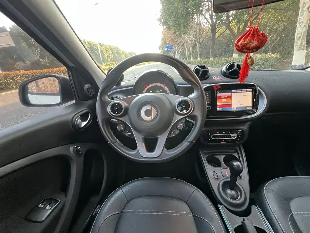 smart forfour 2017 — фото 9