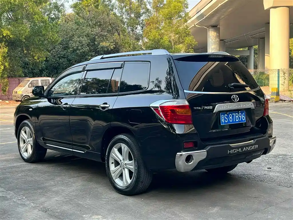 Toyota Highlander 2011