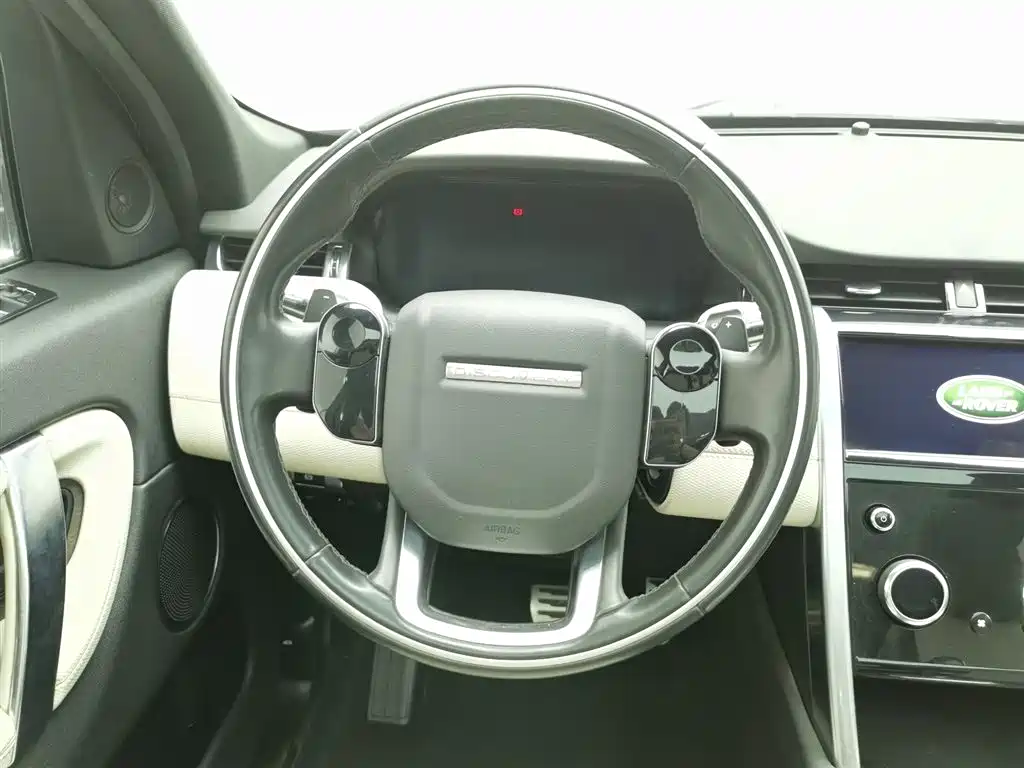 Land Rover Discovery Sport 2021 — фото 11