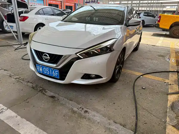 Nissan Bluebird 2016
