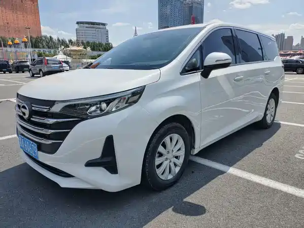 GAC Trumpchi M6 2022