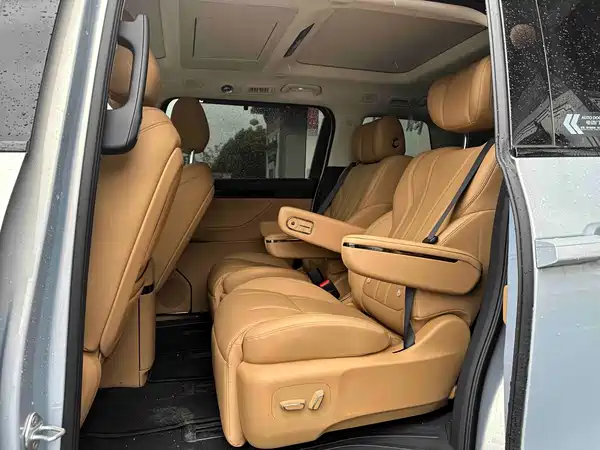 GAC Trumpchi E8 PHEV 2026
