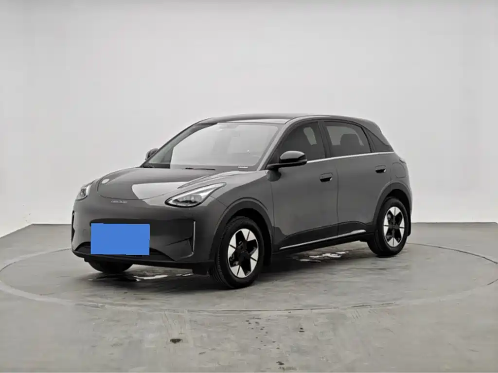 Geely Galaxy Starwish 2024 — фото 1