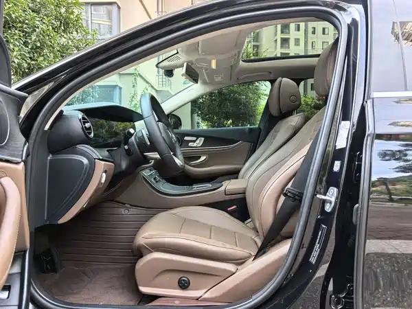 Mercedes-Benz E-Class 2020