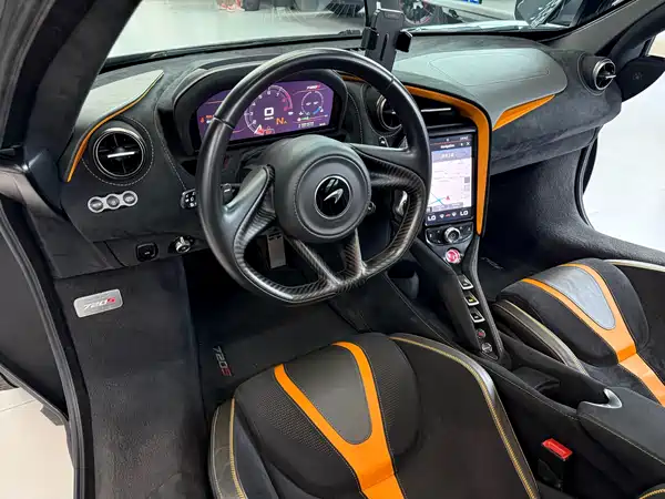 McLaren 720S 2018