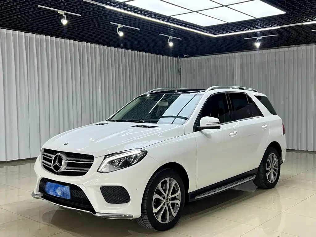 Mercedes-Benz GLE 2018 — фото 1
