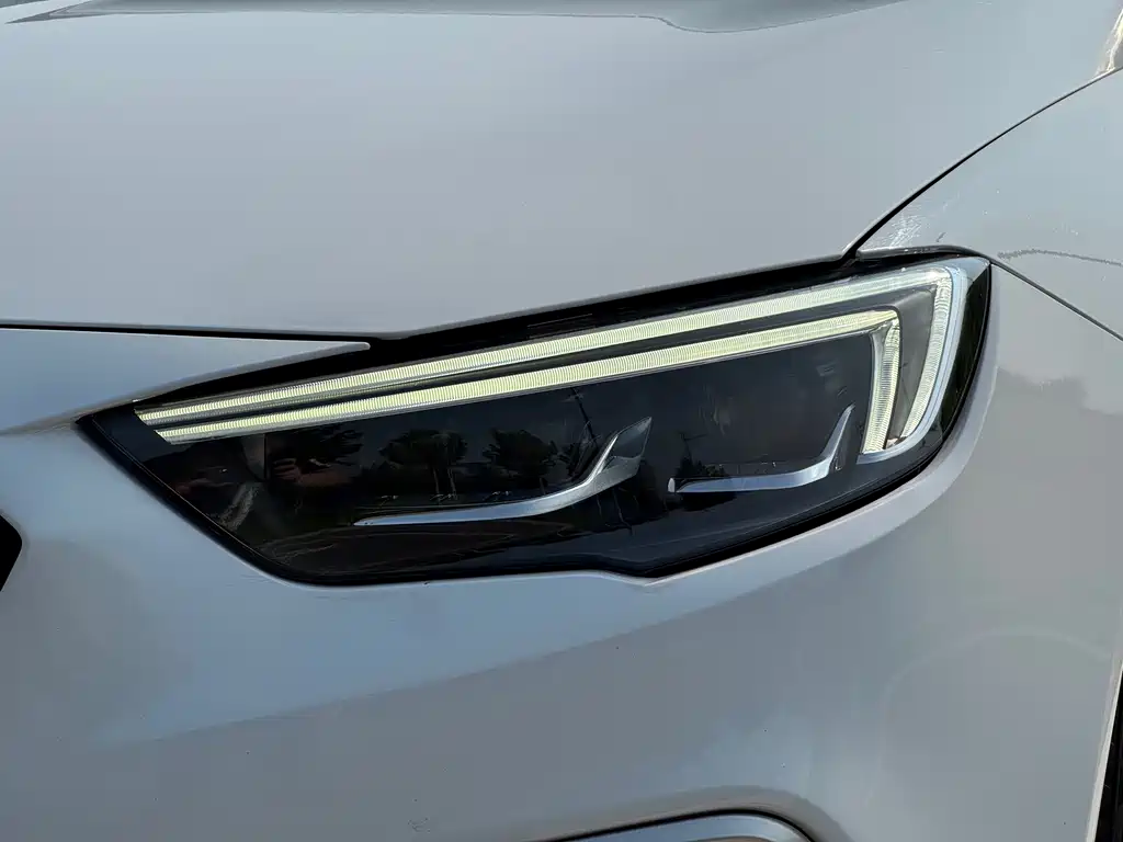 Buick Regal 2019 — фото 14