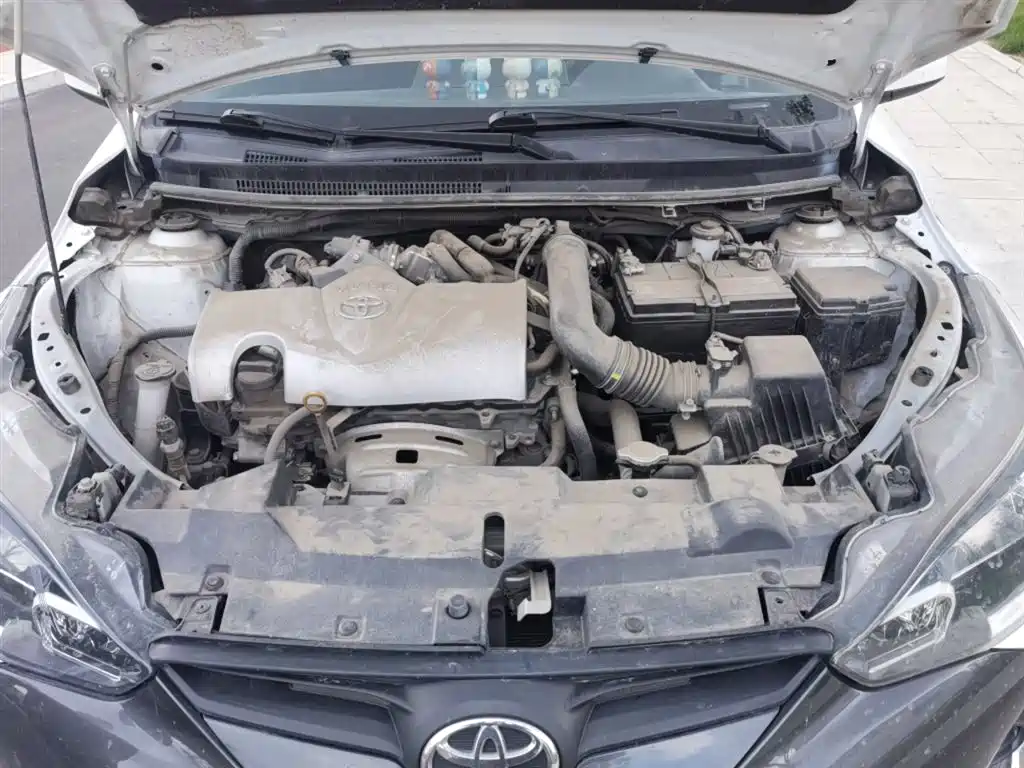 Toyota Yaris L 2019 — фото 21