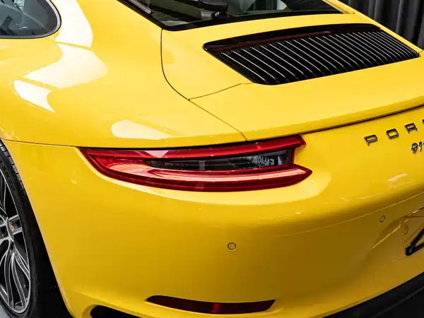 Porsche 911 2016
