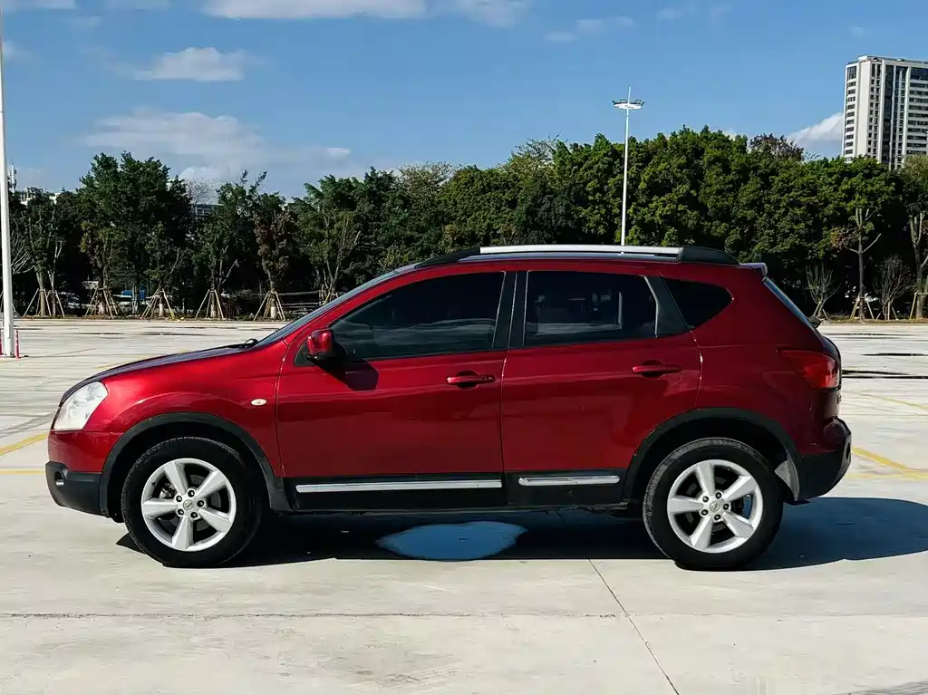 Nissan Qashqai 2013 — фото 2