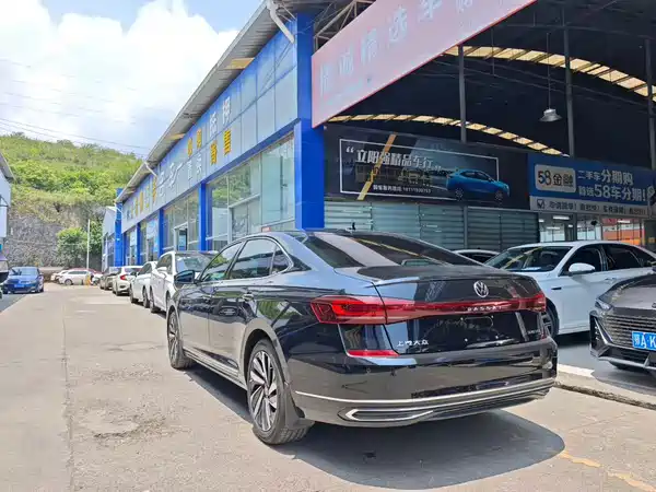 Volkswagen Passat 2024