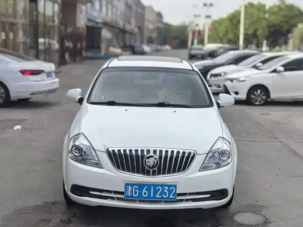 Buick Excelle 2013