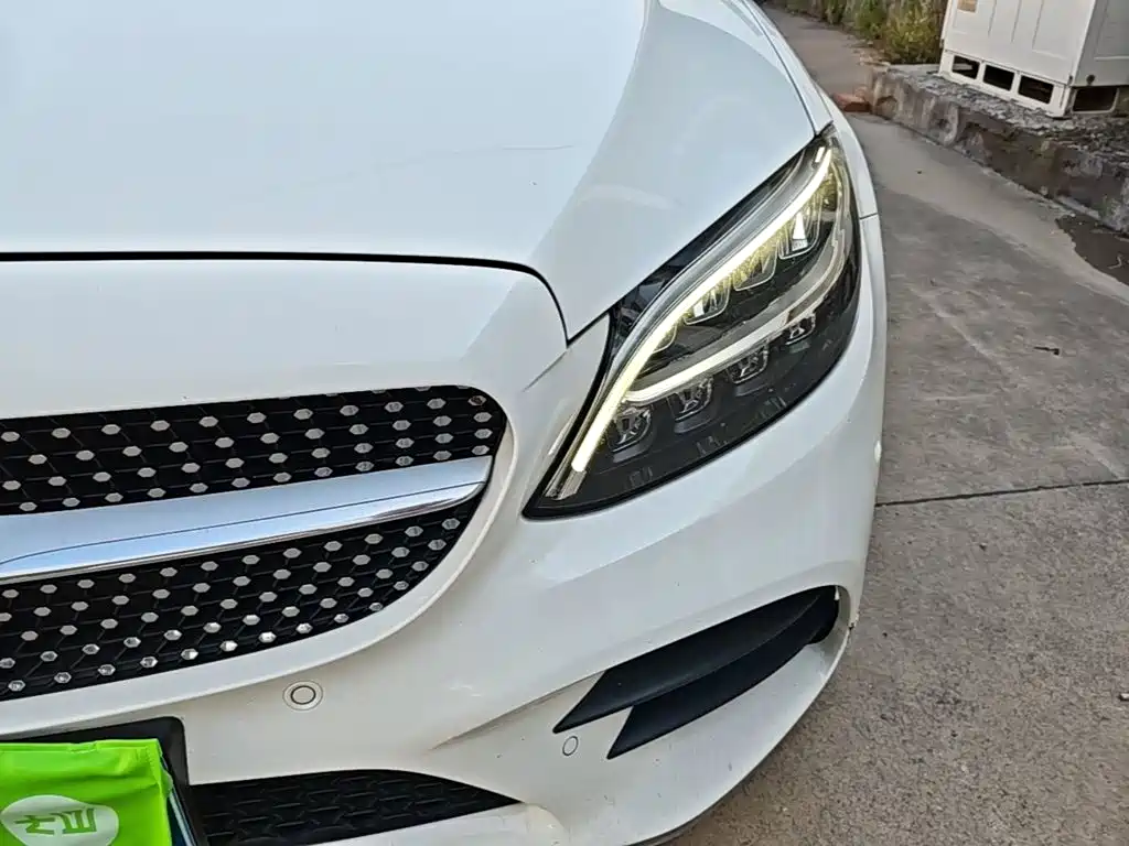 Mercedes-Benz C-Class 2019 — фото 24