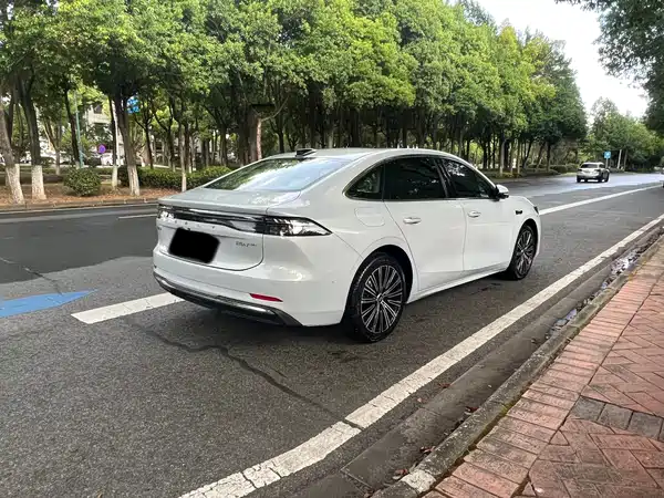 Geely Galaxy A7 EM 2025