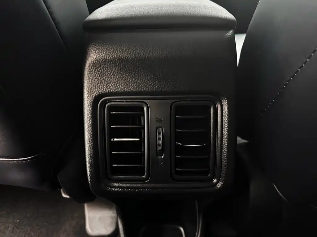 Honda Vezel 2023 — фото 18