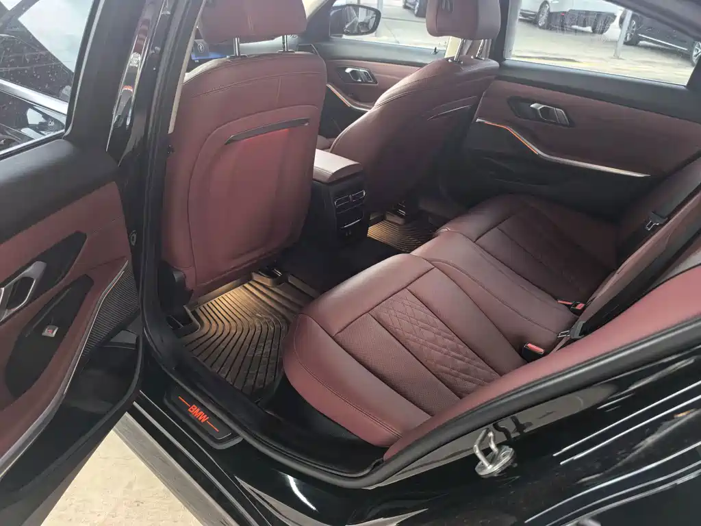 BMW i3 2023 — фото 11