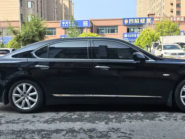 Lexus LS 2008