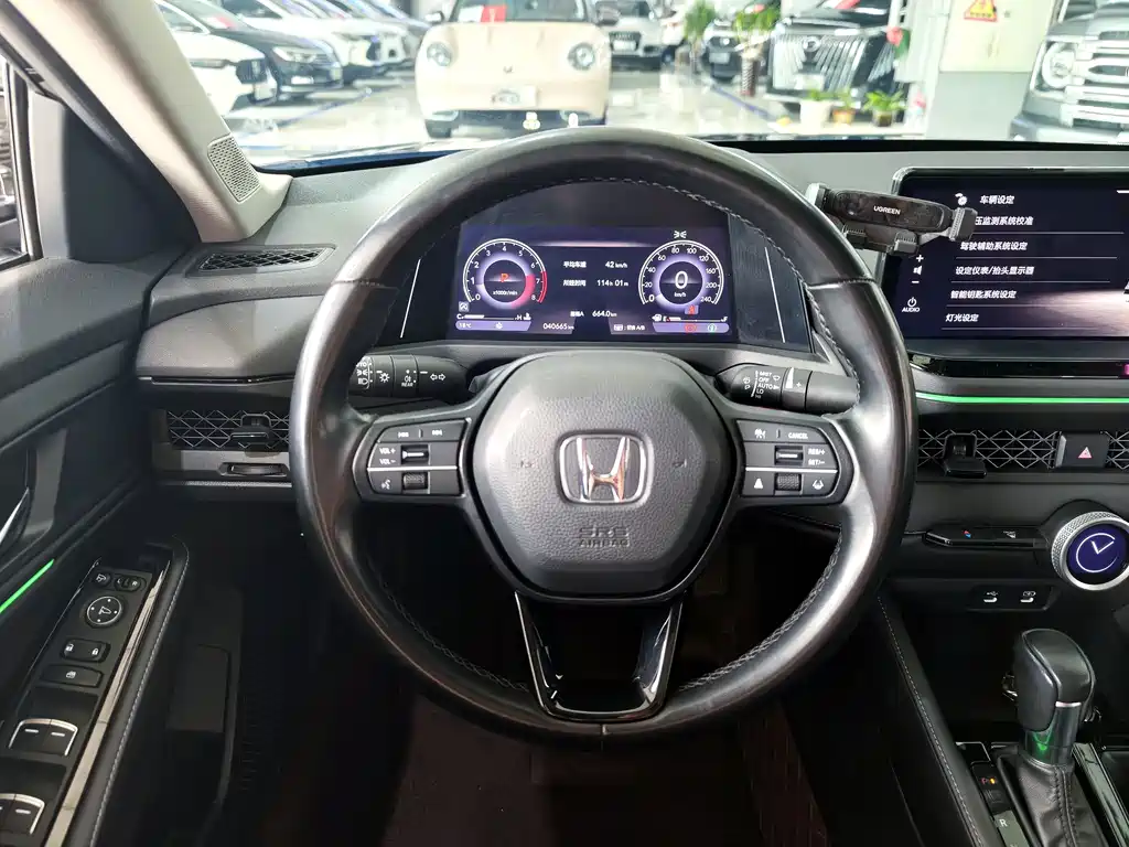 Honda Accord 2023 — фото 8