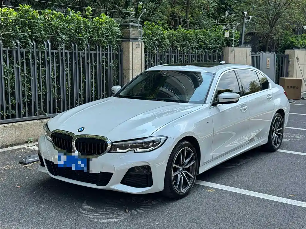 BMW 3 Series 2021