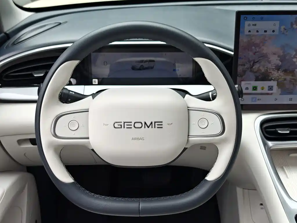 Geely Galaxy Starwish 2024 — фото 14