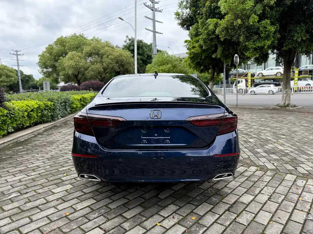 Honda Inspire 2020 — фото 8