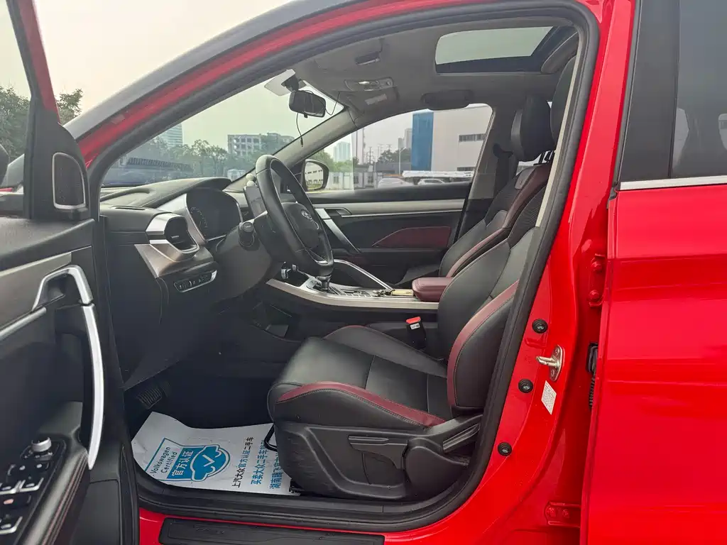Geely Binyue 2022