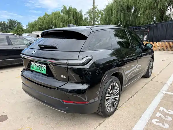 NIO ES7 2024