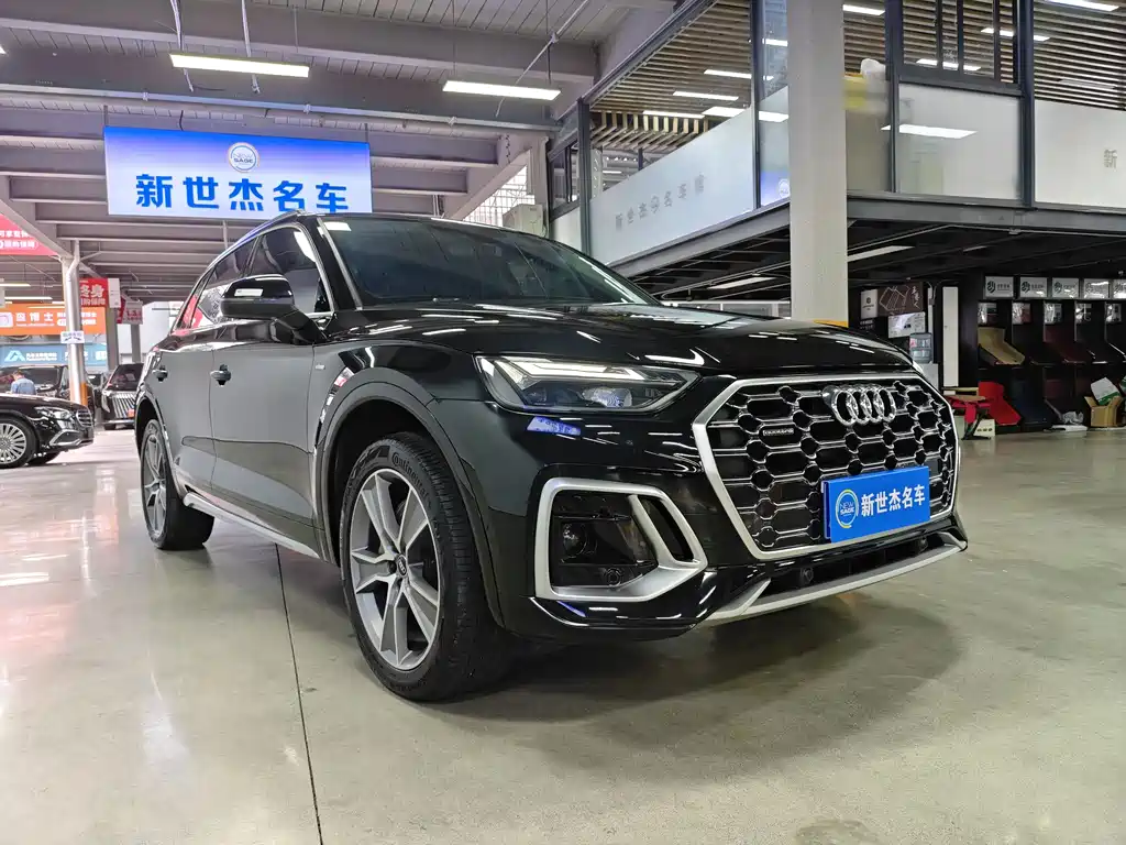 Audi Q5L 2022 — фото 3