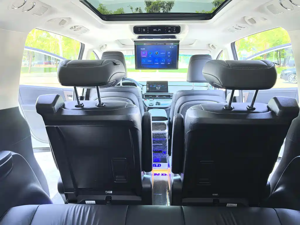 Honda Odyssey 2022 — фото 15