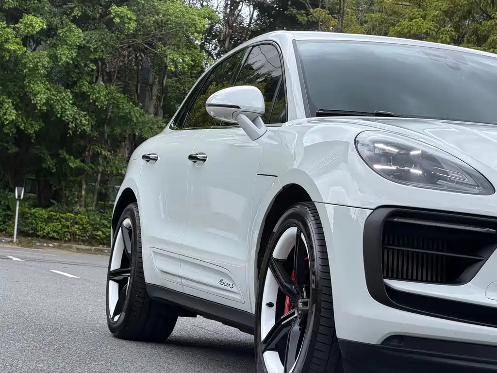 Porsche Macan 2023