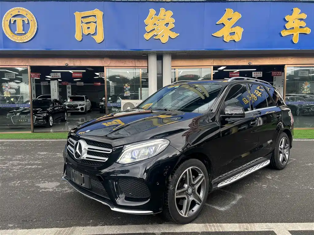 Mercedes-Benz GLE 2016 — фото 1