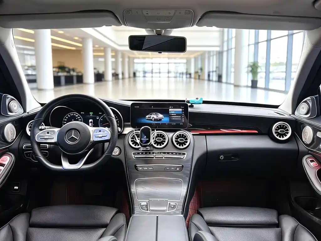 Mercedes-Benz C-Class 2020 — фото 7