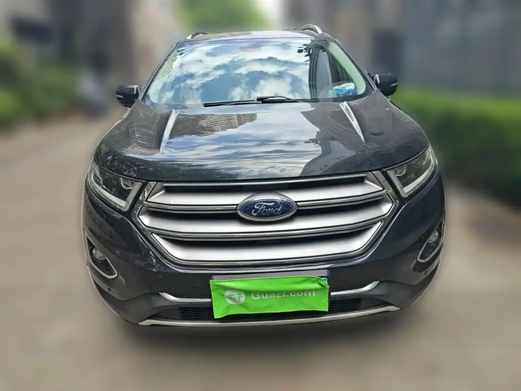 Ford Edge 2016 — фото 24