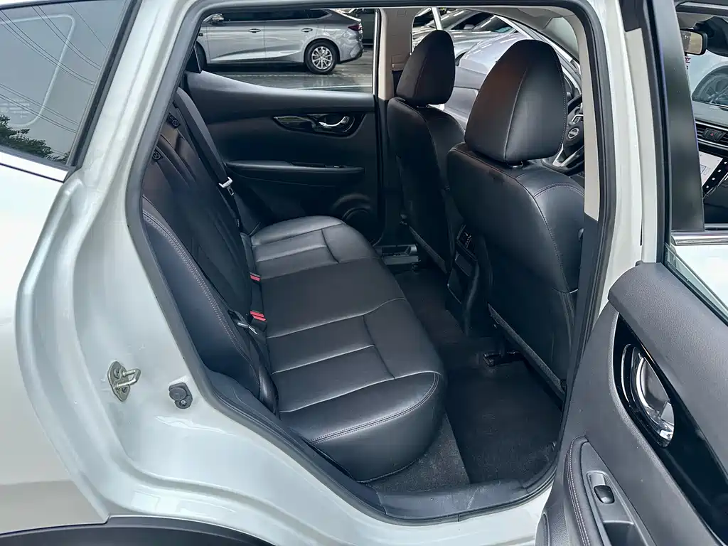 Nissan Qashqai 2024 — фото 9