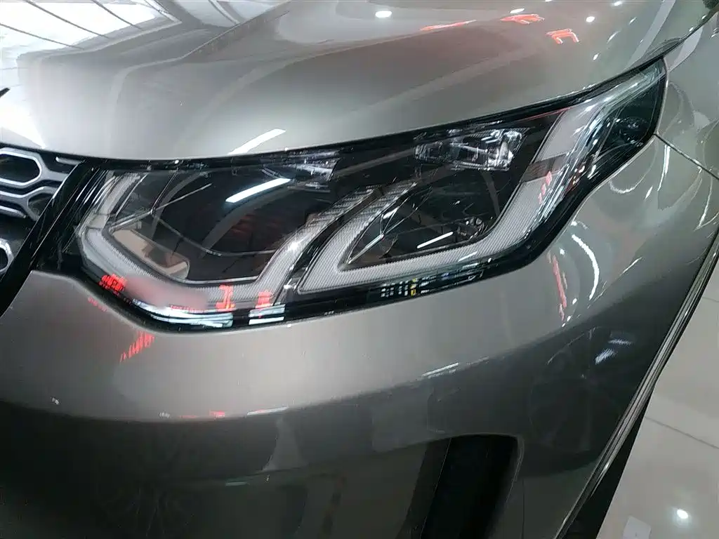 Land Rover Discovery Sport 2022 — фото 18