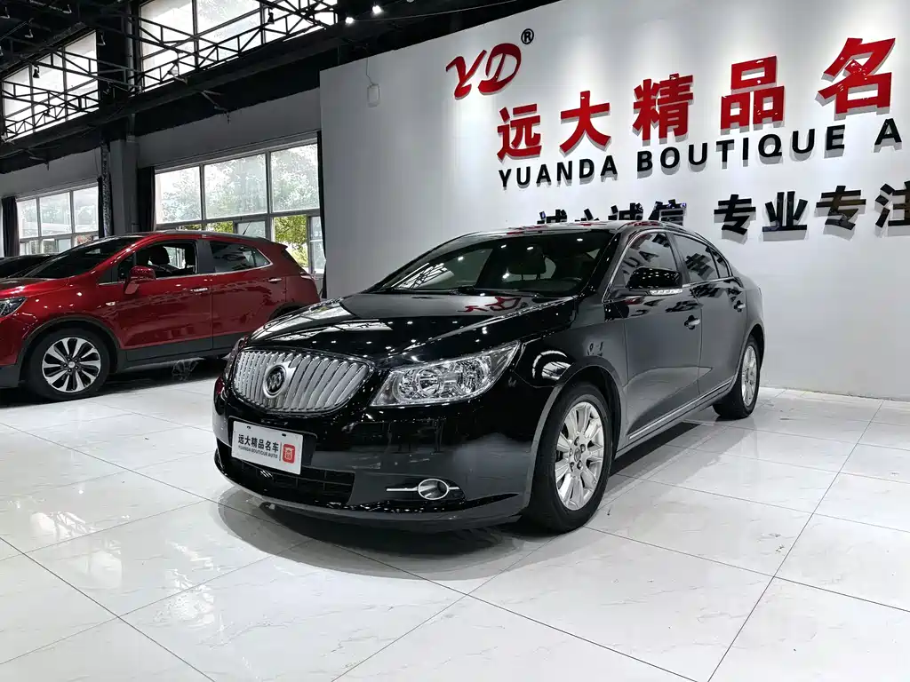 Buick LaCrosse 2013 — фото 1