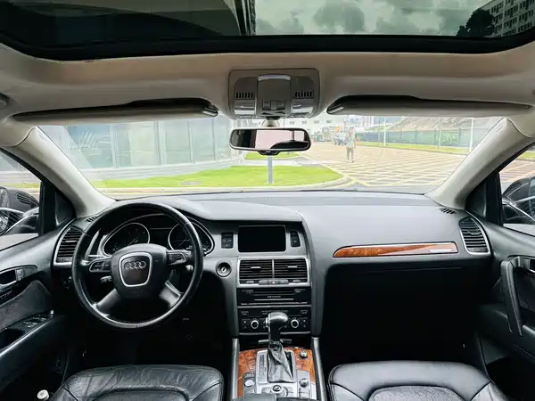 Audi Q7 2012