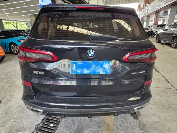 BMW X5 2019
