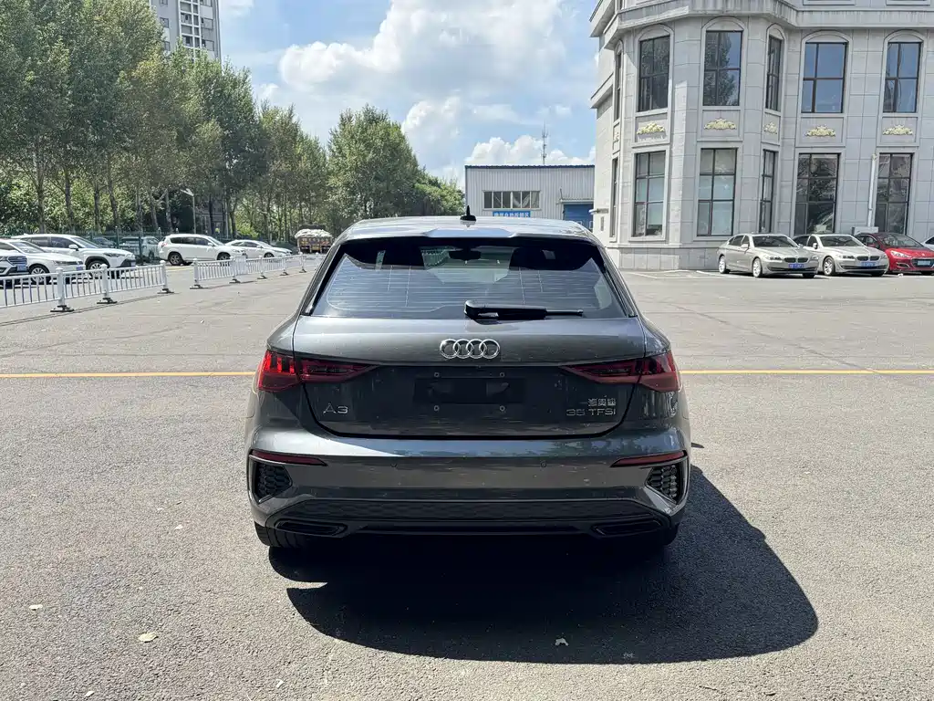 Audi A3 2022 — фото 4
