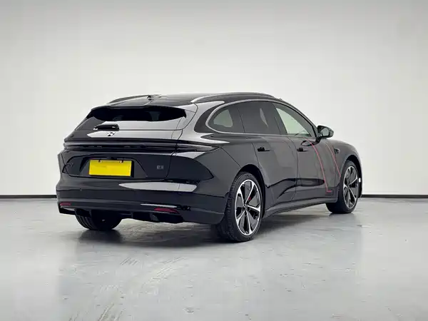 NIO ET5T 2025