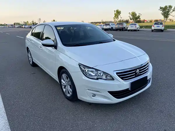 Peugeot 408 2014