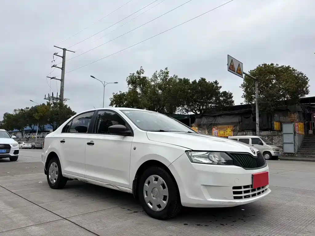 Skoda Rapid 2016